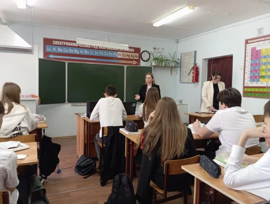 В Тахтамукайском районе для школьников проводят профориентационные мероприятия